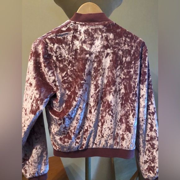 ONE HART pink velvety jacket - Picture 2 of 3